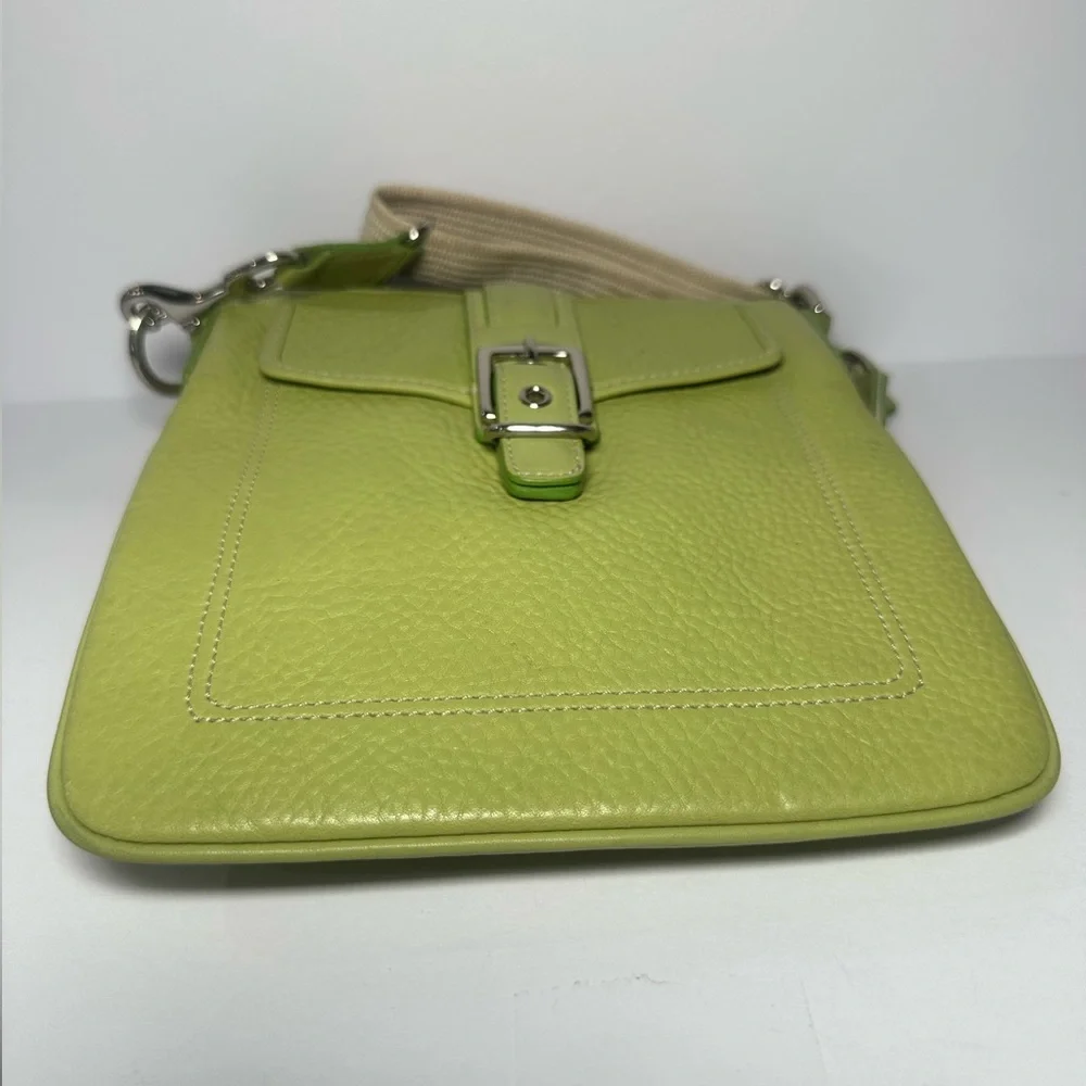 Coach Lime Green Soho Buckle Leather Hipster Crossbody - Picture 3 of 7